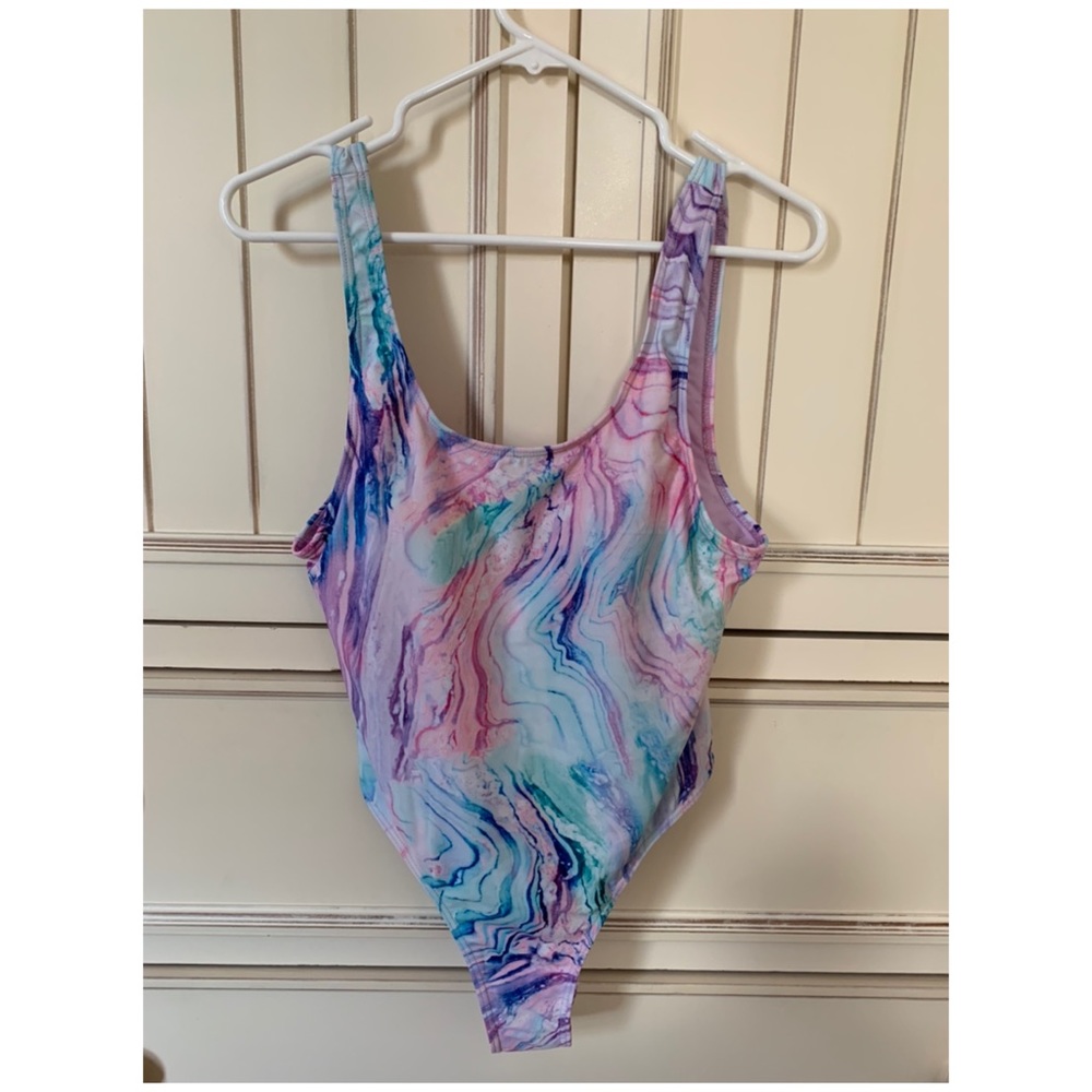 Envya one piece bathing suit with pads NWT
